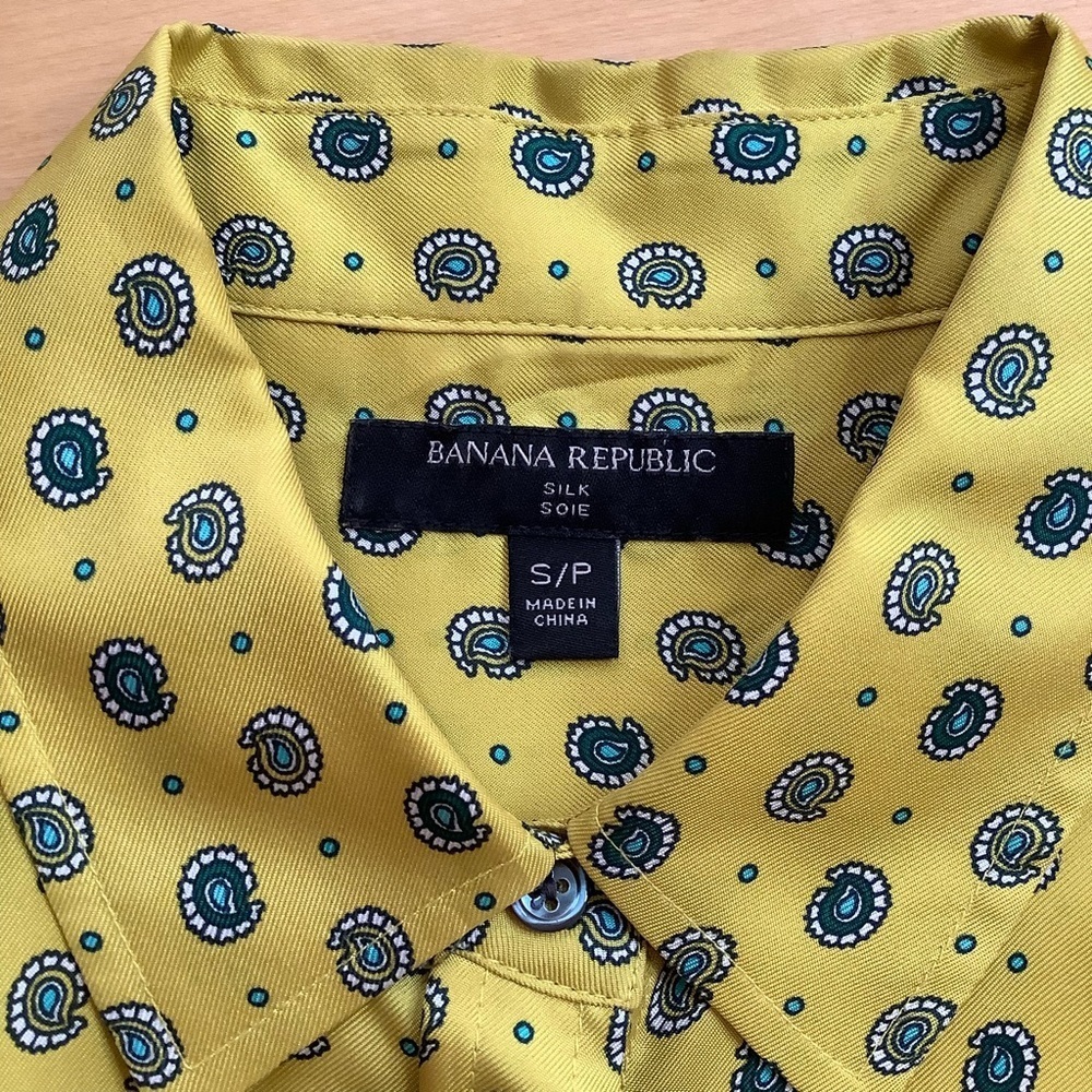 BANANA REPUBLIC 100% Silk Paisley Button Down Shirt Yellow Teal Green Blouse S - Picture 9 of 11